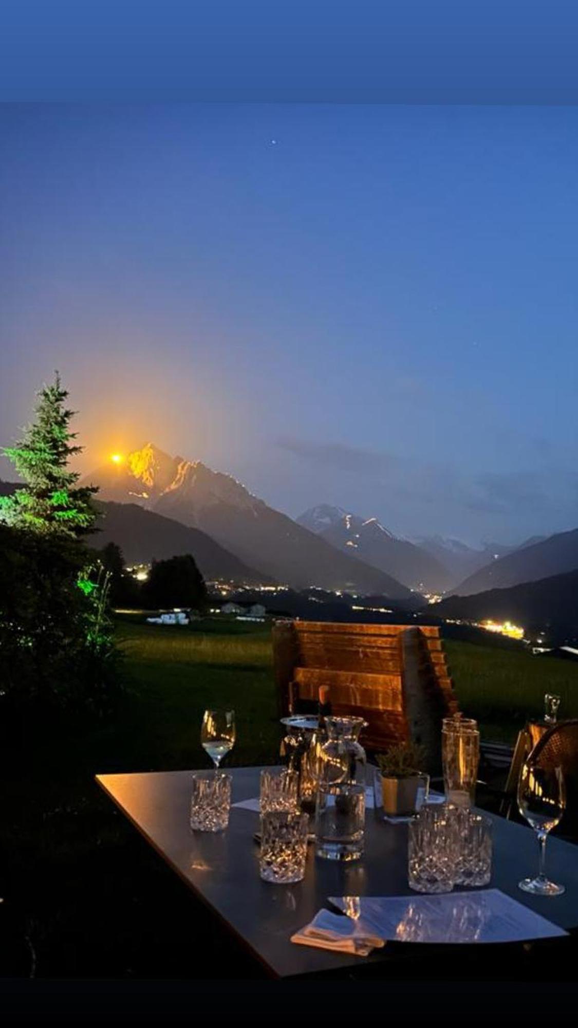 Hotel Restaurant Gruenwalderhof Patsch Ngoại thất bức ảnh