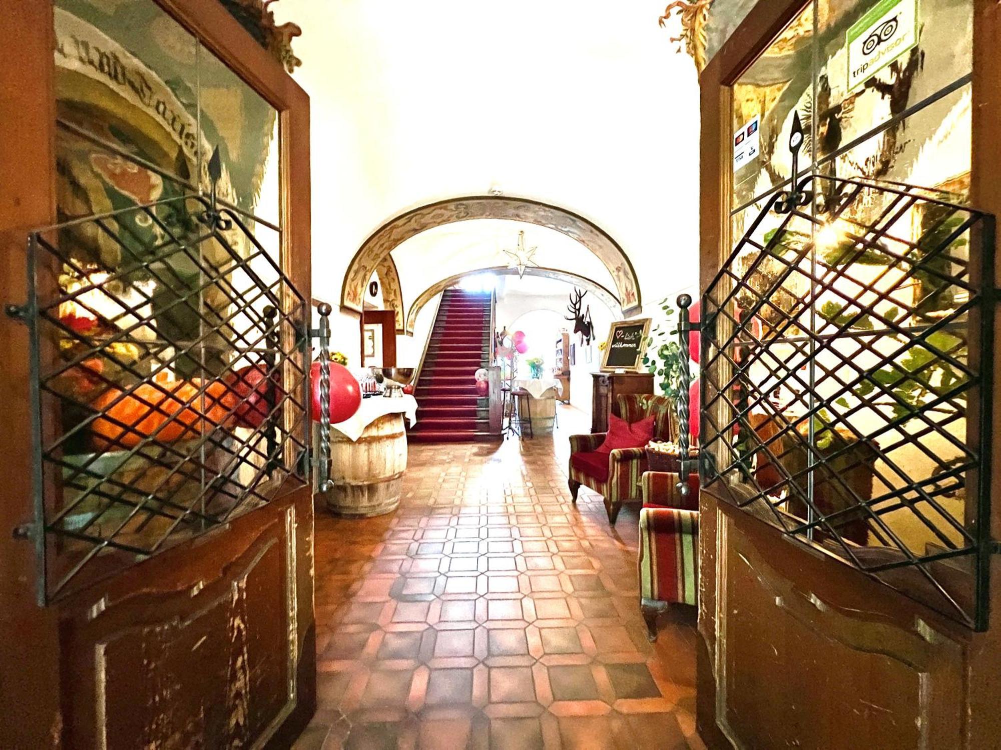 Hotel Restaurant Gruenwalderhof Patsch Ngoại thất bức ảnh